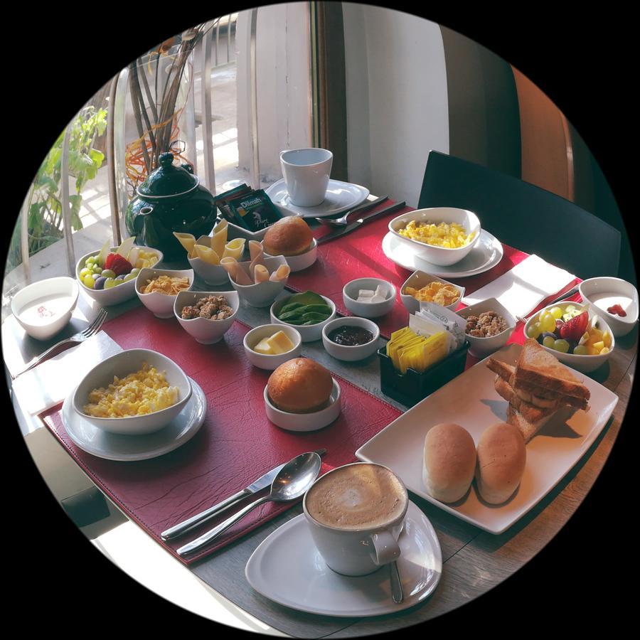 Hotel Boutique Su Merced Сантяго Екстериор снимка