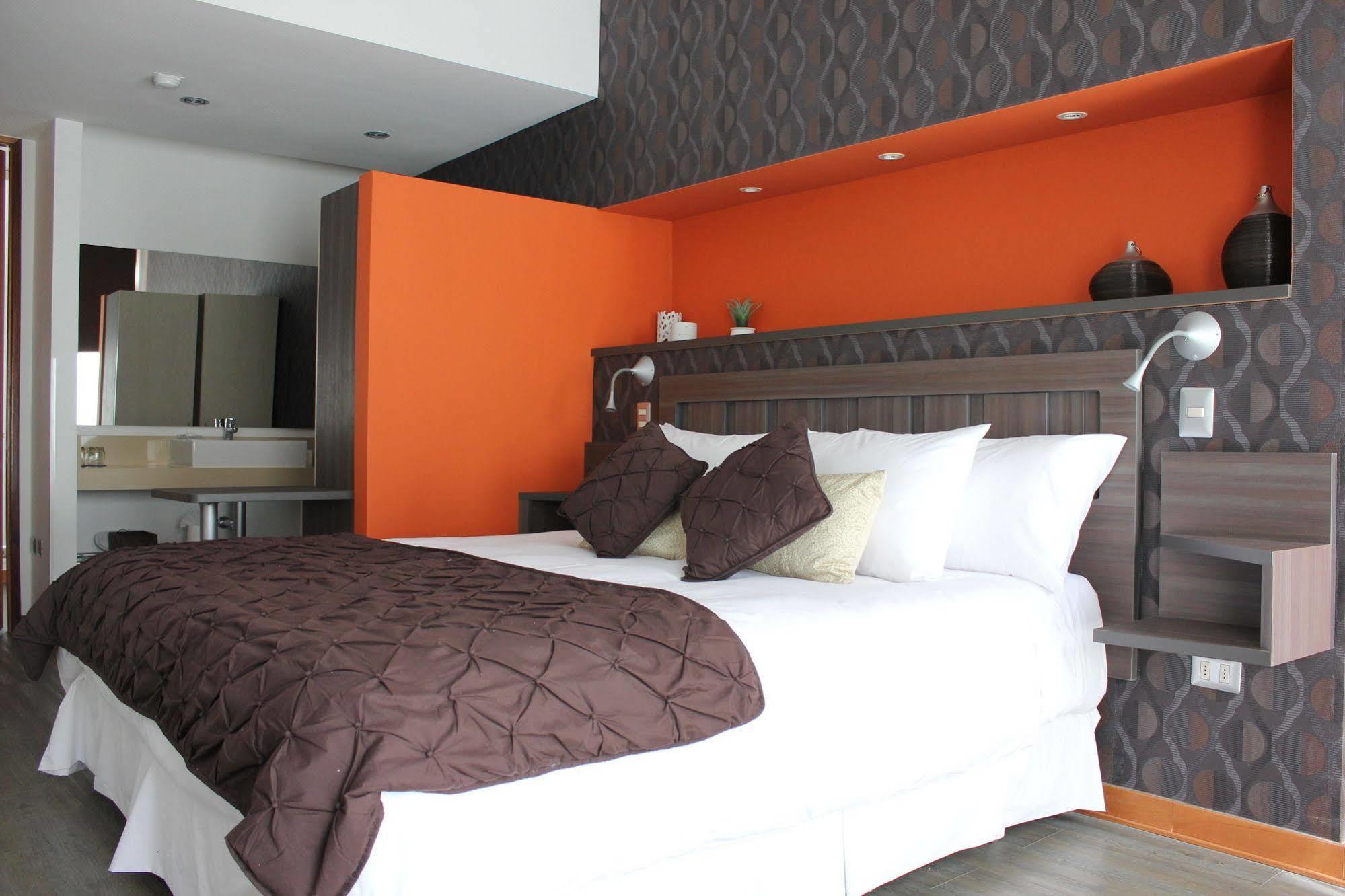 Hotel Boutique Su Merced Сантяго Екстериор снимка